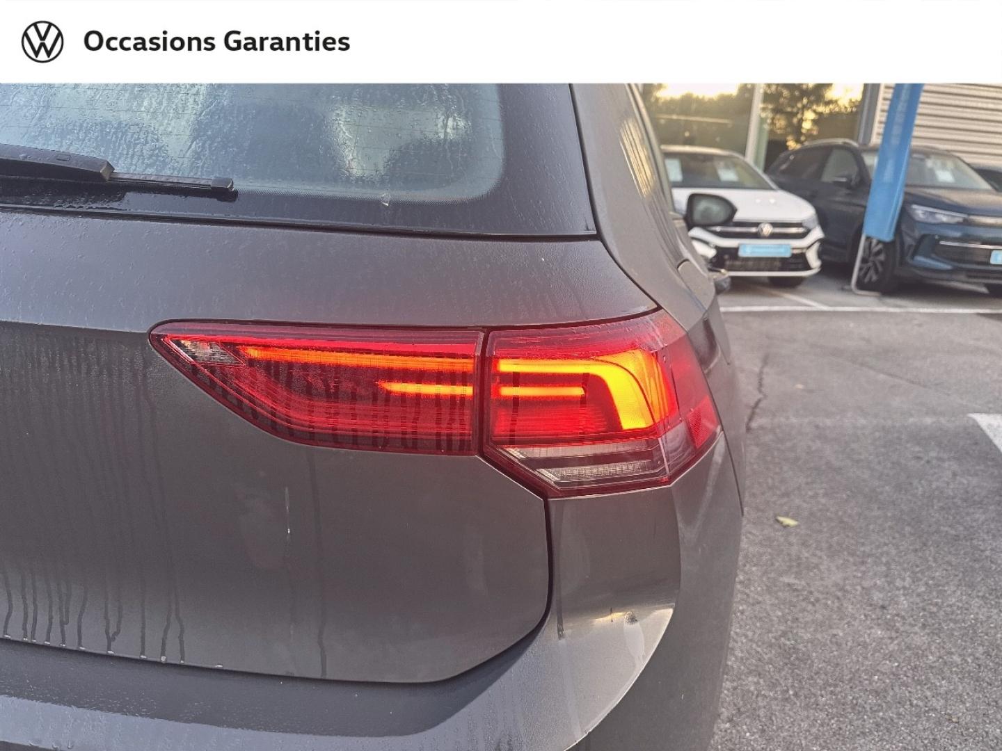 Voitures occasions VOLKSWAGEN GOLF Life Hazebrouck