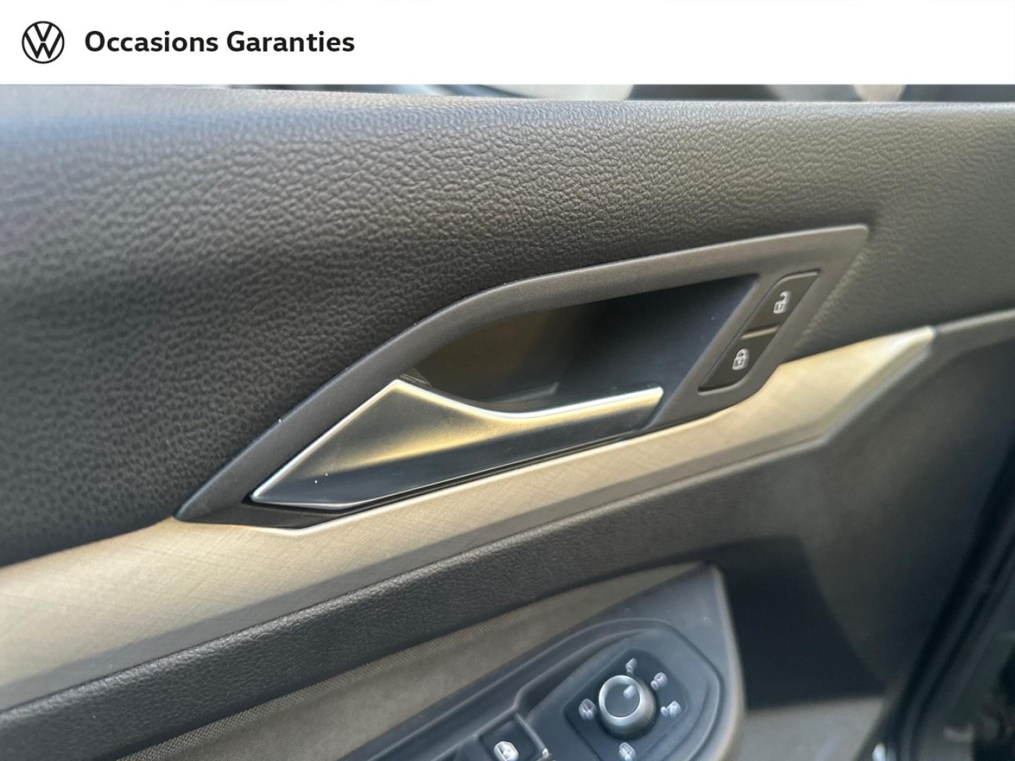 Voitures occasions VOLKSWAGEN GOLF Life Hazebrouck