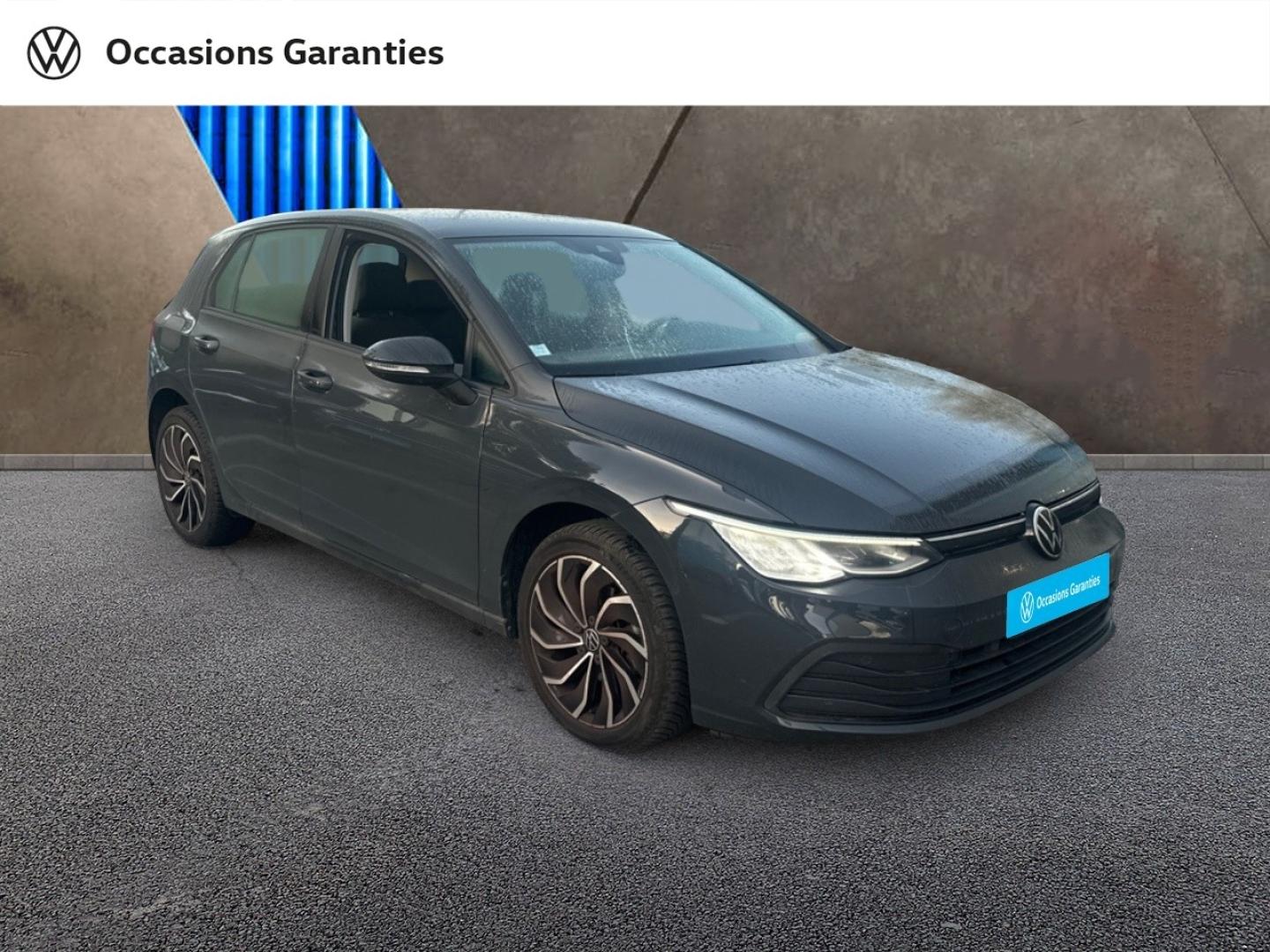 Voitures occasions VOLKSWAGEN GOLF Life Villeneuve-d'Ascq