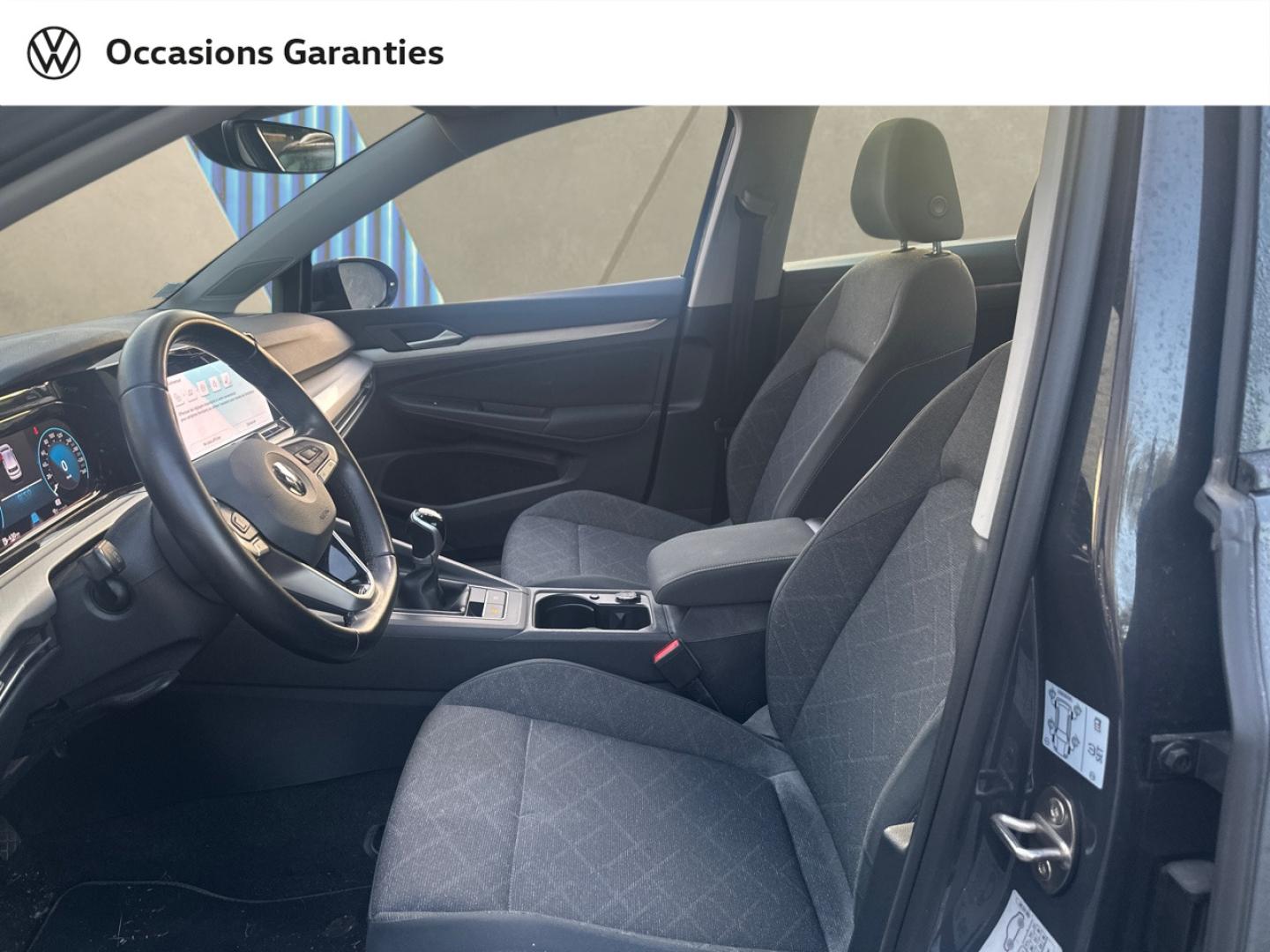 Voitures occasions VOLKSWAGEN GOLF Life Villeneuve-d'Ascq