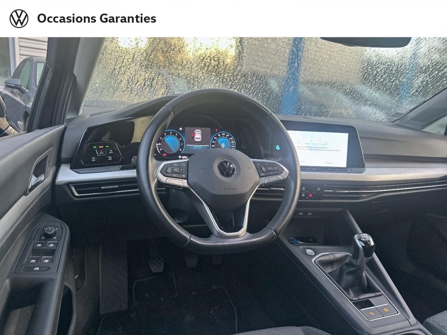 Voitures occasions VOLKSWAGEN GOLF Life Villeneuve-d'Ascq