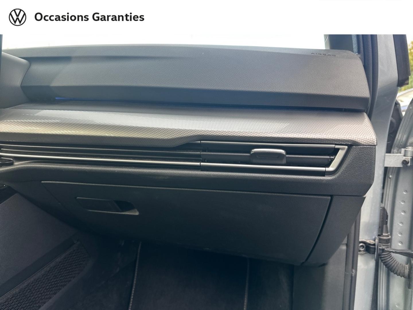 Voitures occasions VOLKSWAGEN GOLF Style Villeneuve-d'Ascq