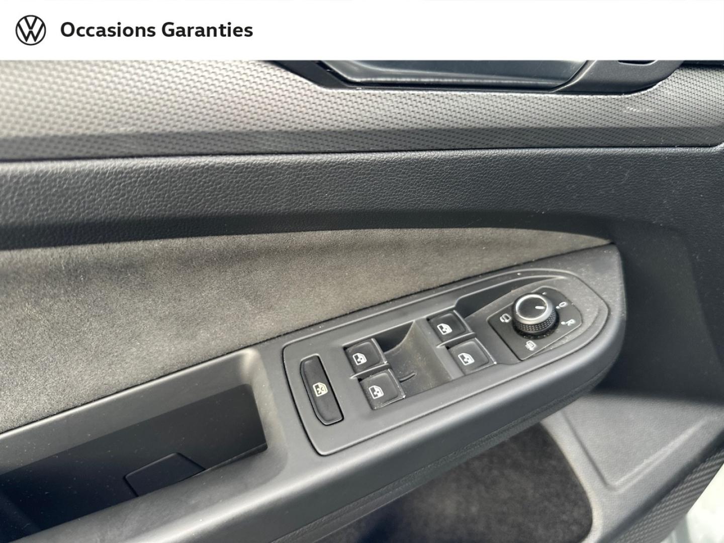 Voitures occasions VOLKSWAGEN GOLF Style Villeneuve-d'Ascq