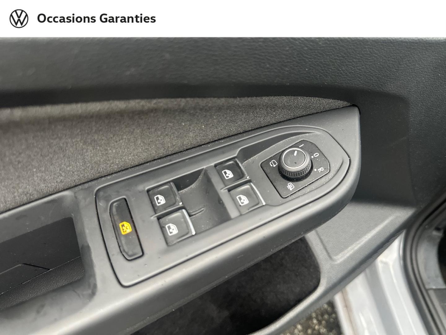 Voitures occasions VOLKSWAGEN GOLF Life Plus Villeneuve-d'Ascq