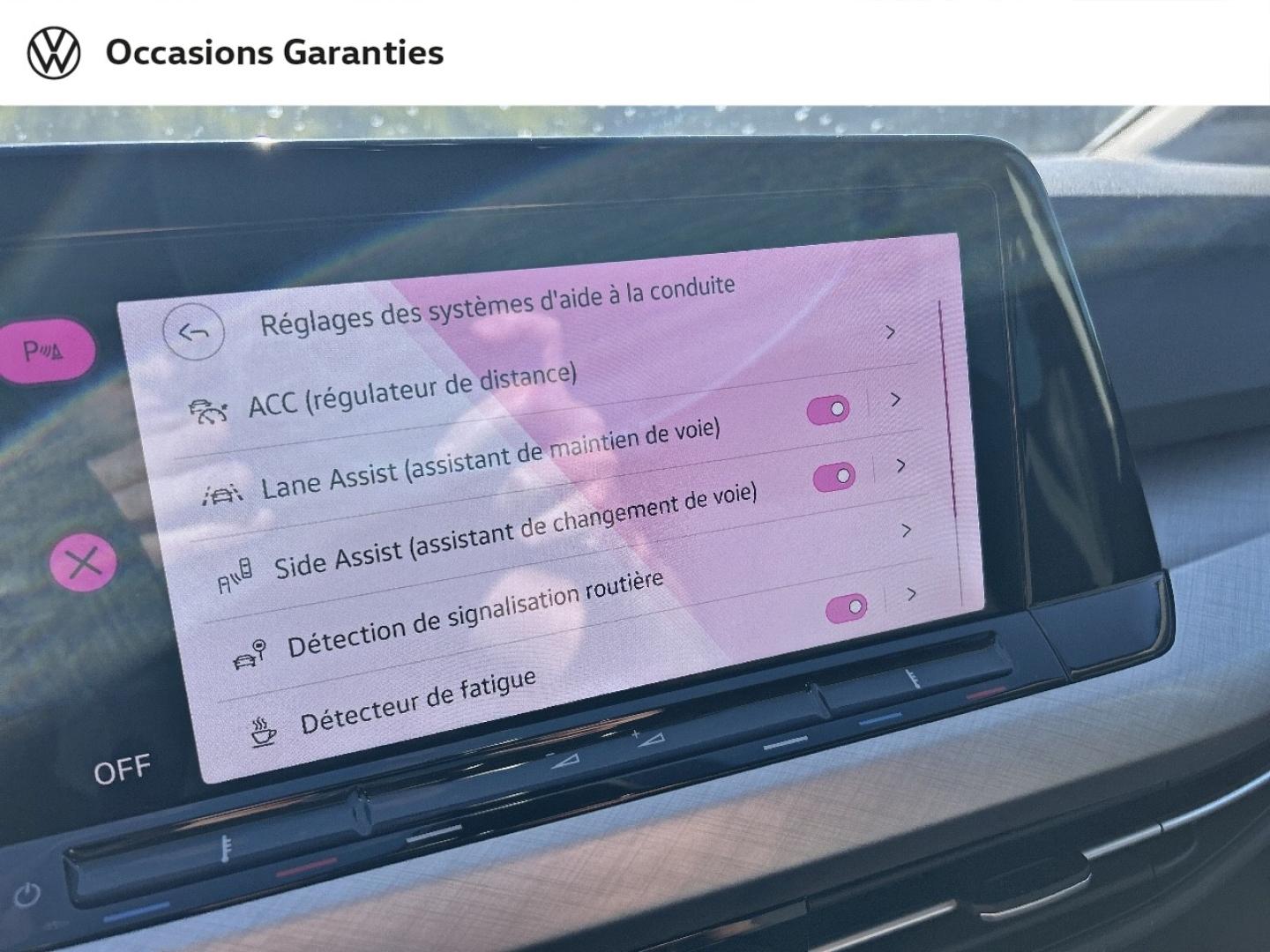 Voitures occasions VOLKSWAGEN GOLF Life Plus Béthune