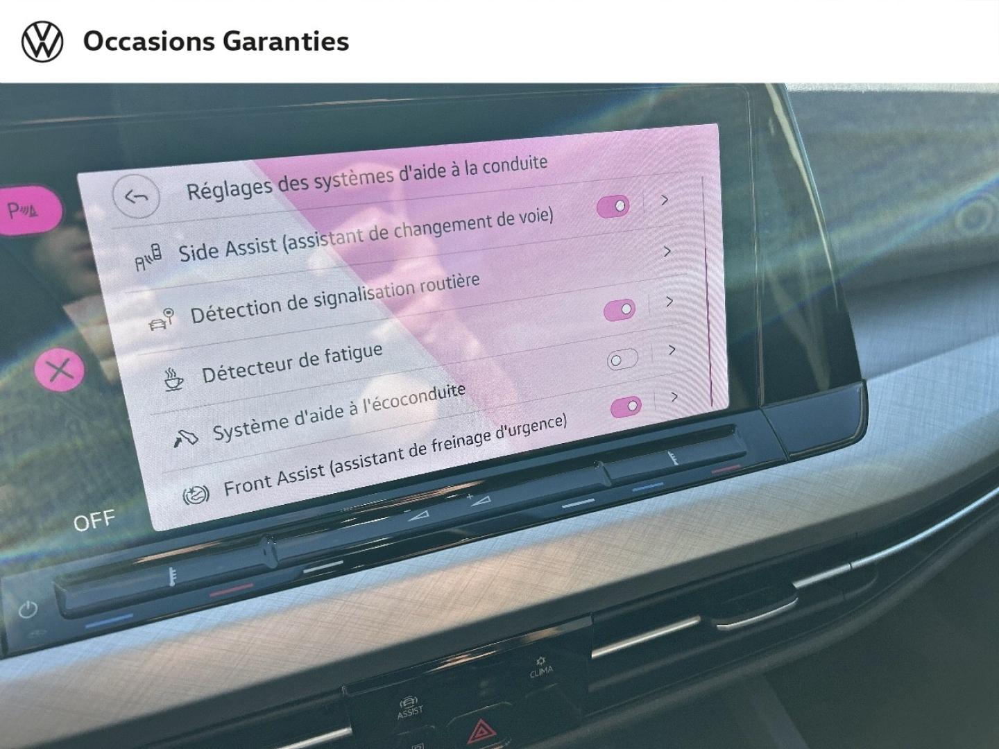 Voitures occasions VOLKSWAGEN GOLF Life Plus Béthune