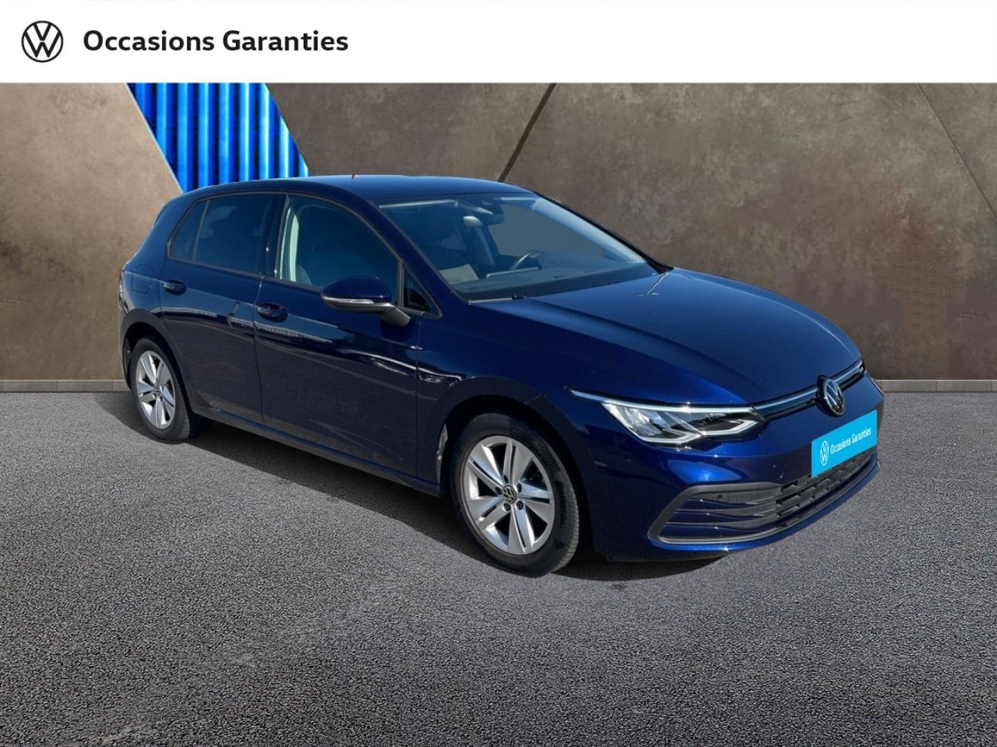 Voitures occasions VOLKSWAGEN GOLF Life Plus Béthune