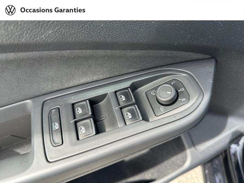 Voitures occasions VOLKSWAGEN GOLF Life Béthune