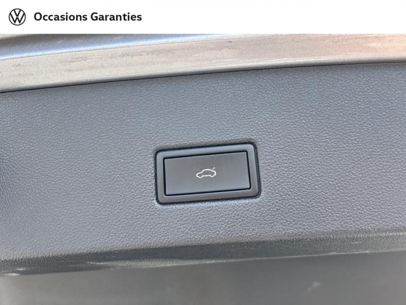 Voitures occasions VOLKSWAGEN T-ROC Style Villeneuve-d'Ascq