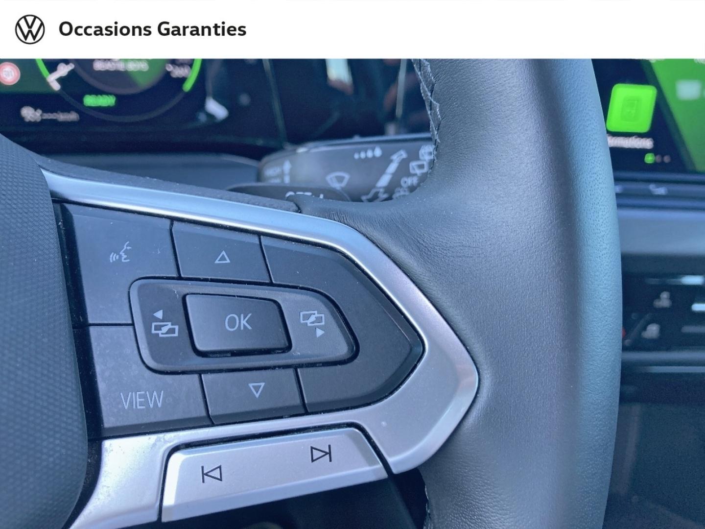 Voitures occasions VOLKSWAGEN GOLF Style Lens