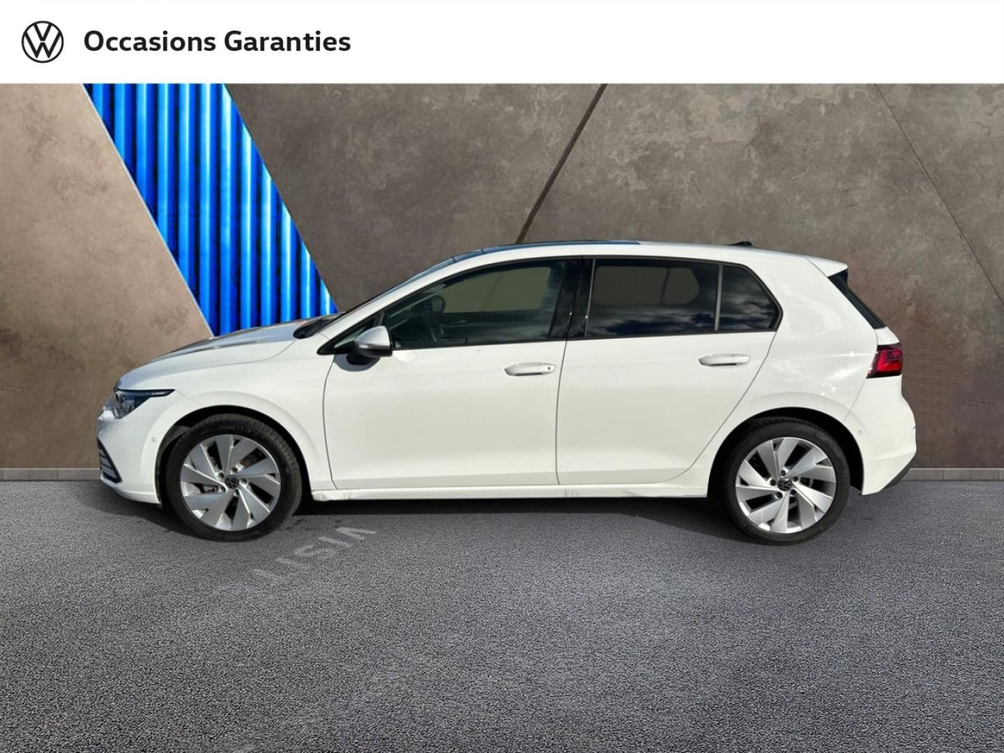 Voitures occasions VOLKSWAGEN GOLF Life Plus Béthune