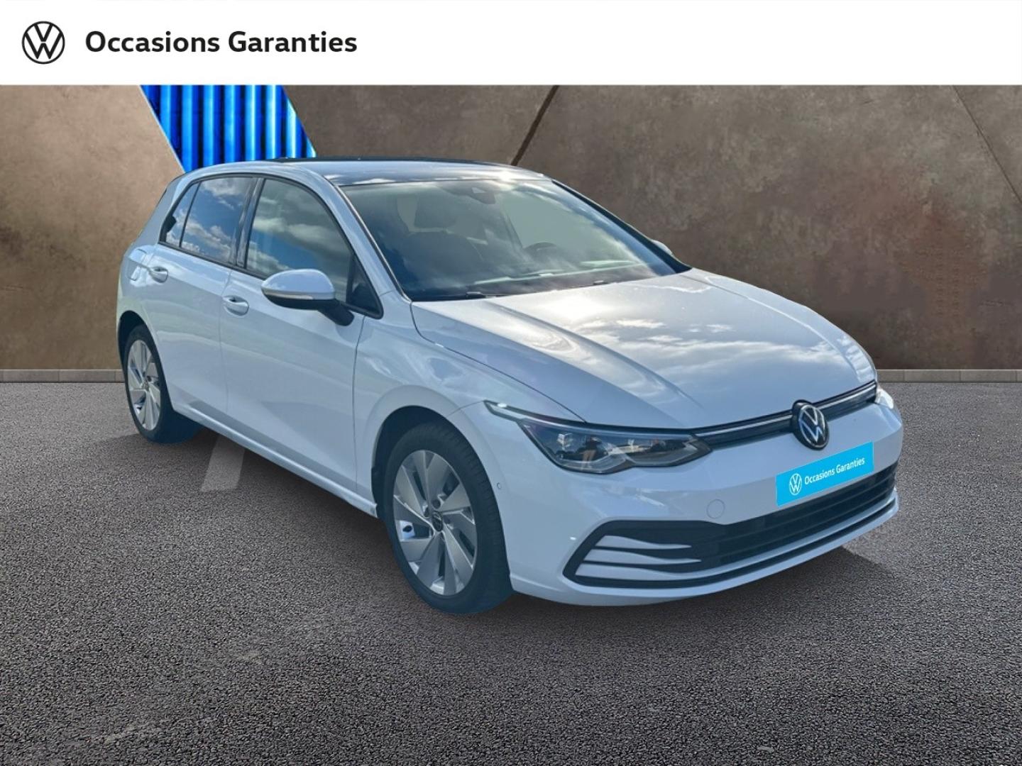 Voitures occasions VOLKSWAGEN GOLF Life Plus Béthune