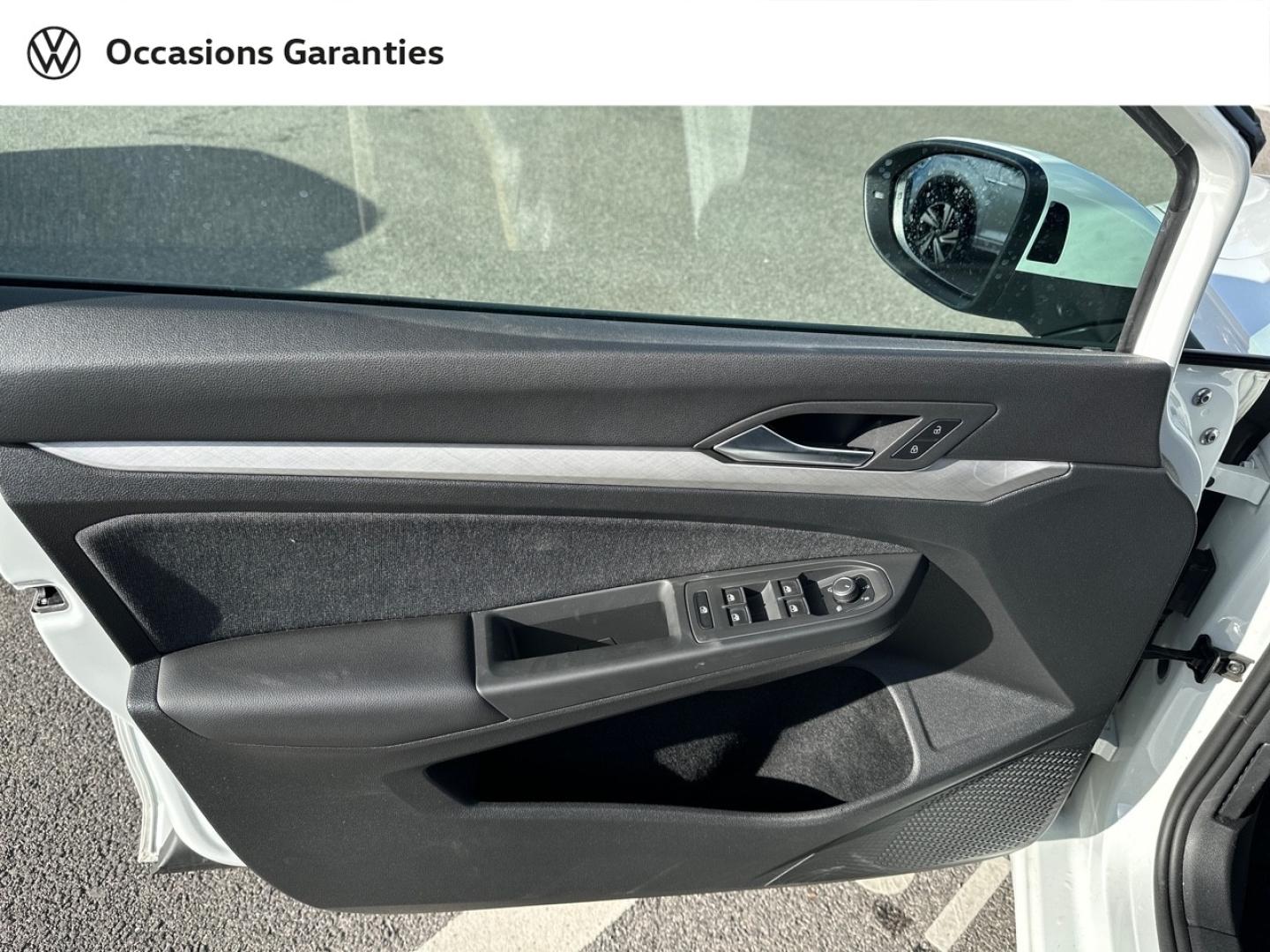 Voitures occasions VOLKSWAGEN GOLF Life Plus Béthune