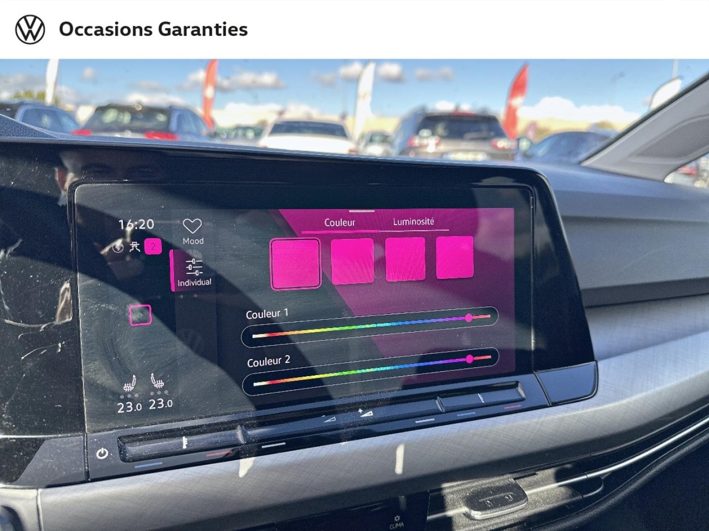 Voitures occasions VOLKSWAGEN GOLF Life Plus Béthune
