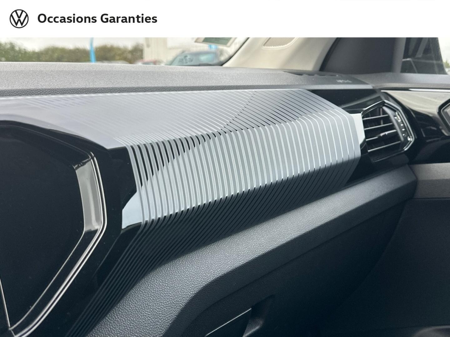 Voitures occasions VOLKSWAGEN T-CROSS Life Tech Lens