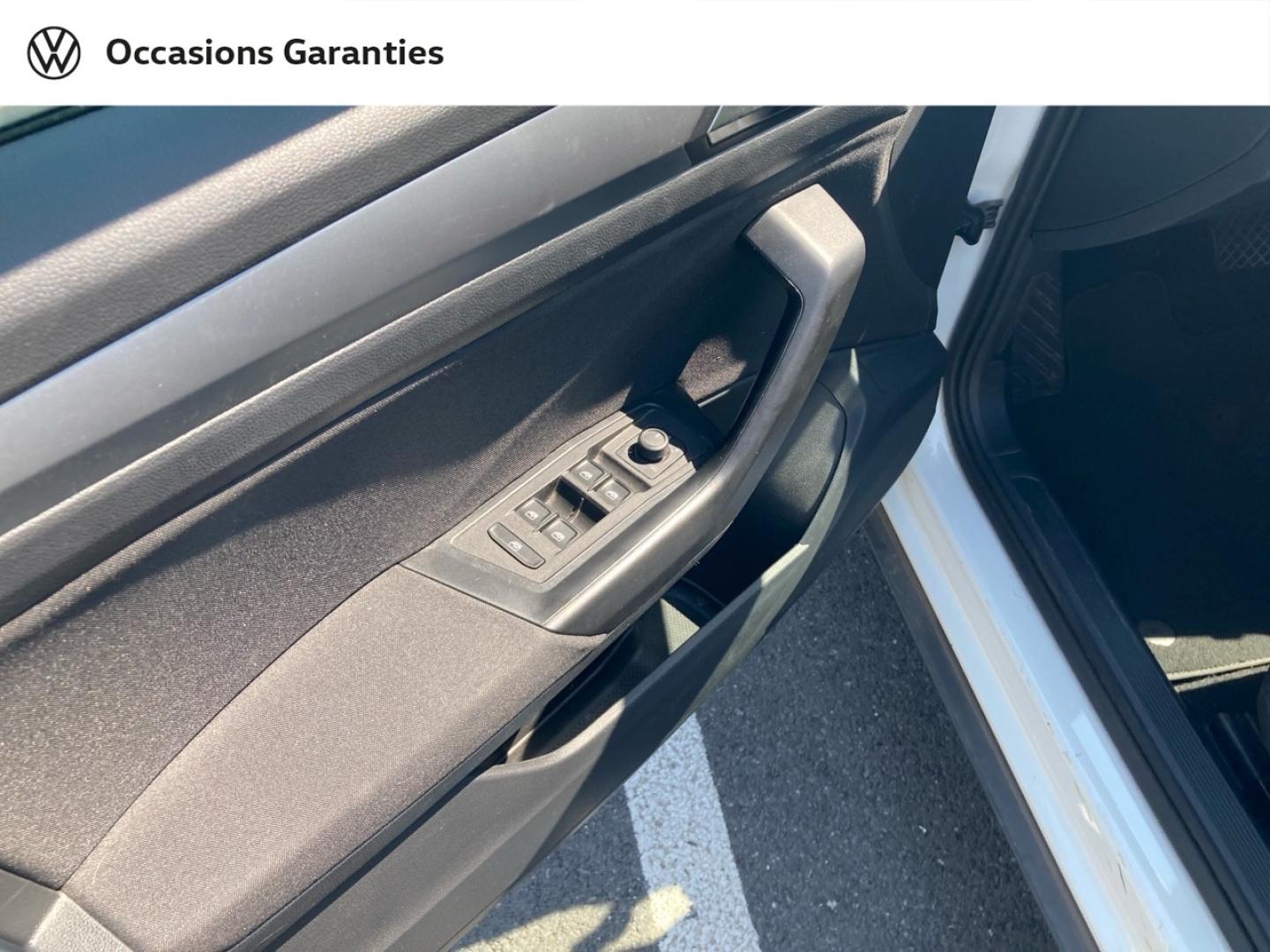 Voitures occasions VOLKSWAGEN T-ROC Life Plus Bruay-la-Buissière