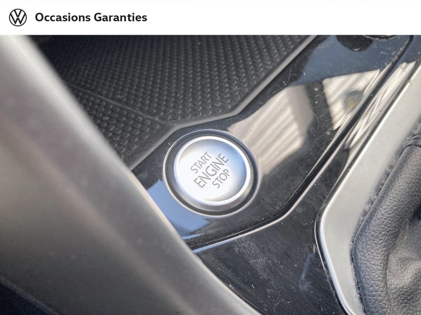 Voitures occasions VOLKSWAGEN T-ROC Life Plus Bruay-la-Buissière