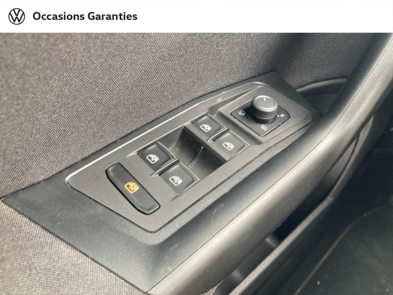 Voitures occasions VOLKSWAGEN T-ROC Lounge Business Bruay-la-Buissière