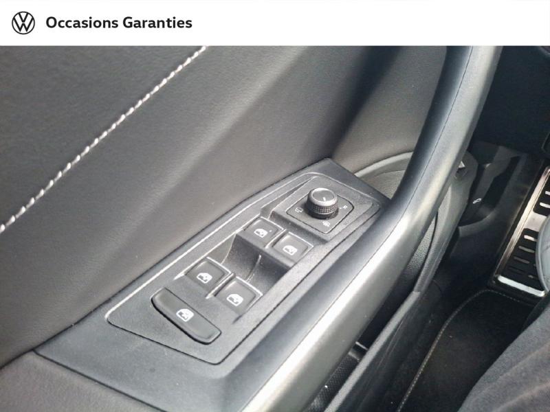 Voitures occasions VOLKSWAGEN T-ROC R-Line Edition Bruay-la-Buissière