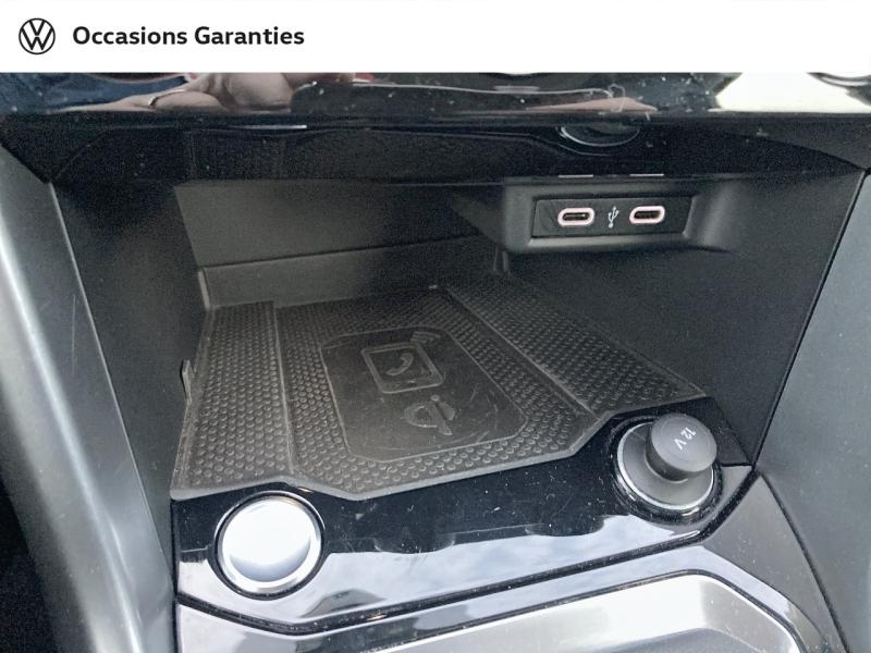 Voitures occasions VOLKSWAGEN T-ROC Active Bruay-la-Buissière