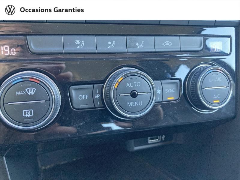 Voitures occasions VOLKSWAGEN T-ROC Lounge Bruay-la-Buissière