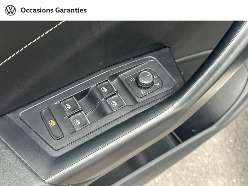 Voitures occasions VOLKSWAGEN T-ROC Style Bruay-la-Buissière