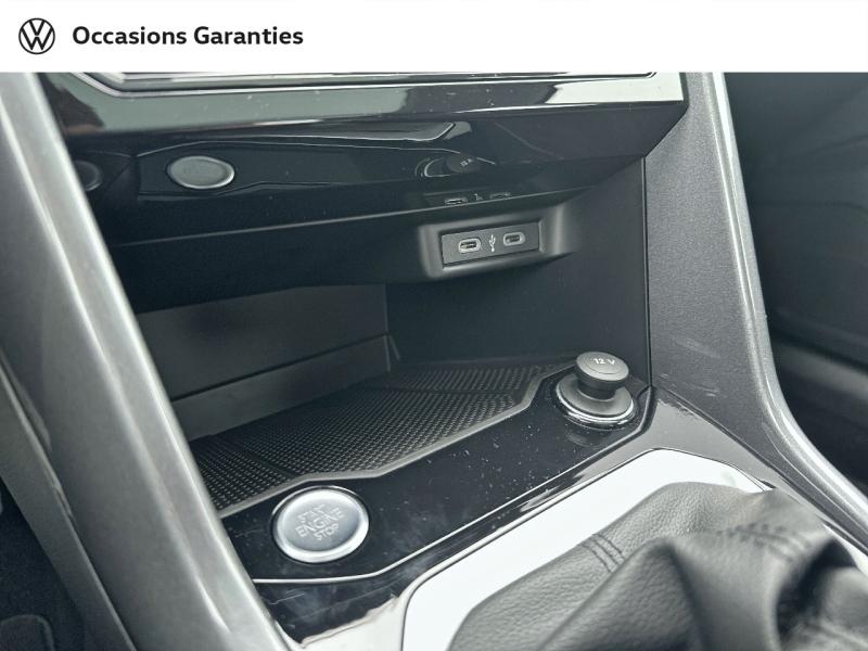 Voitures occasions VOLKSWAGEN T-ROC Style Bruay-la-Buissière