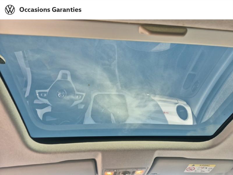 Voitures occasions VOLKSWAGEN up! up! Beats Audio Hazebrouck