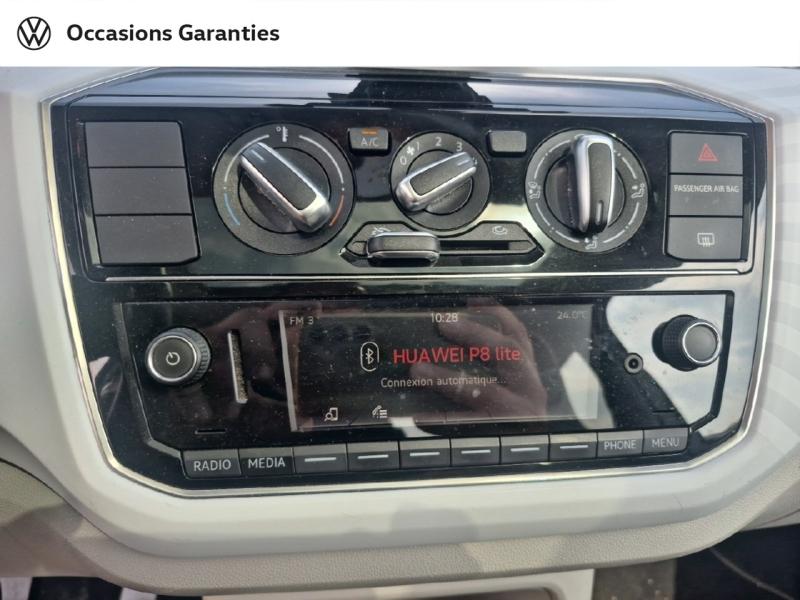 Voitures occasions VOLKSWAGEN up! up! Beats Audio Hazebrouck