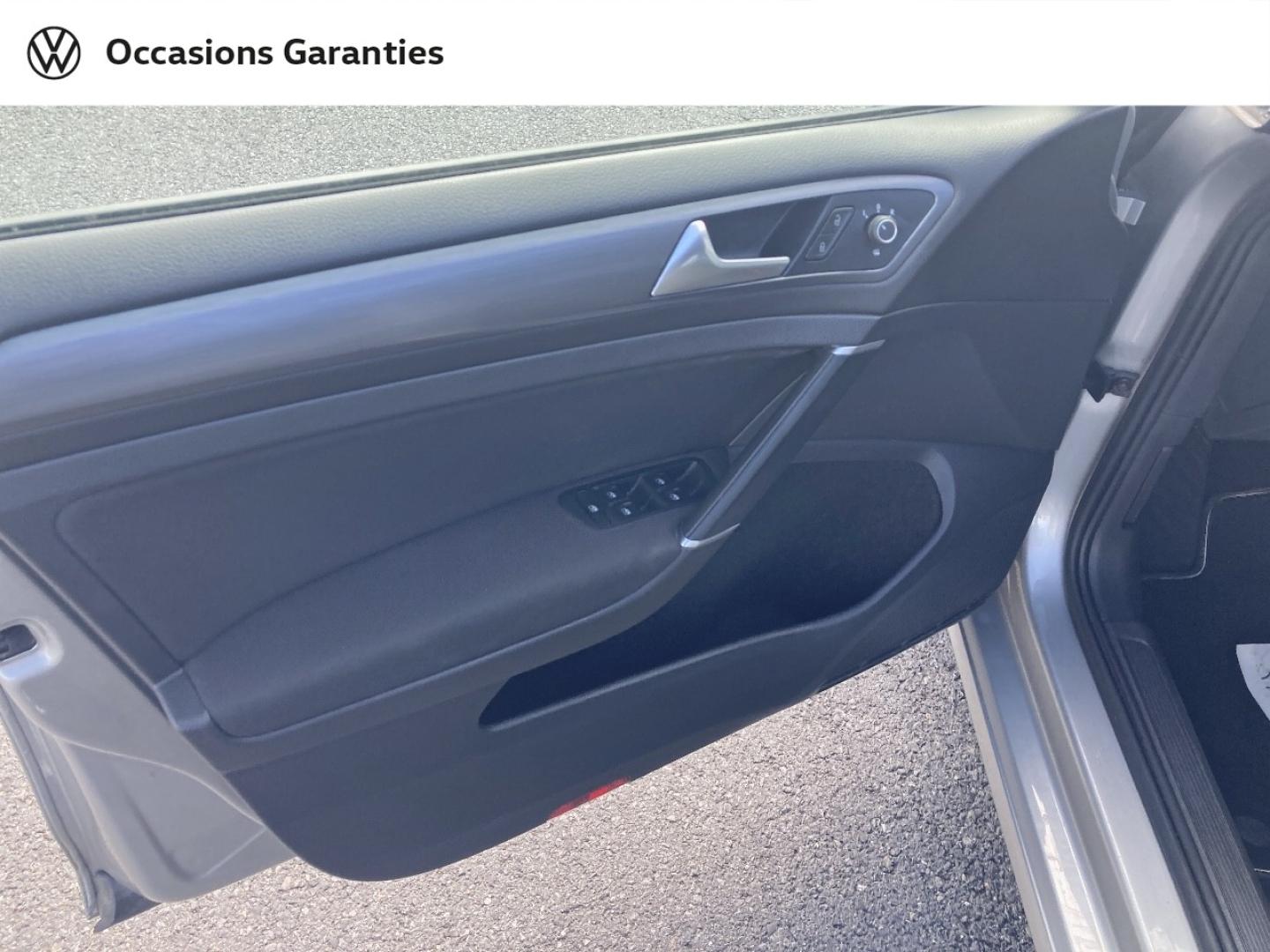 Voitures occasions VOLKSWAGEN GOLF Confortline Bruay-la-Buissière