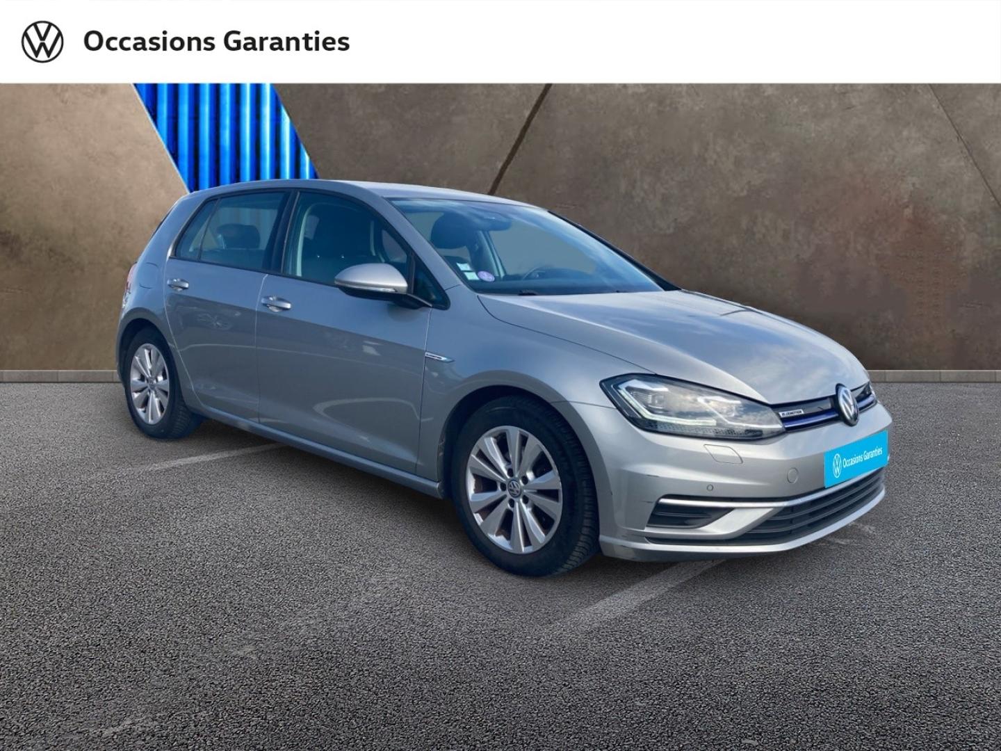 Voitures occasions VOLKSWAGEN GOLF Confortline Lens