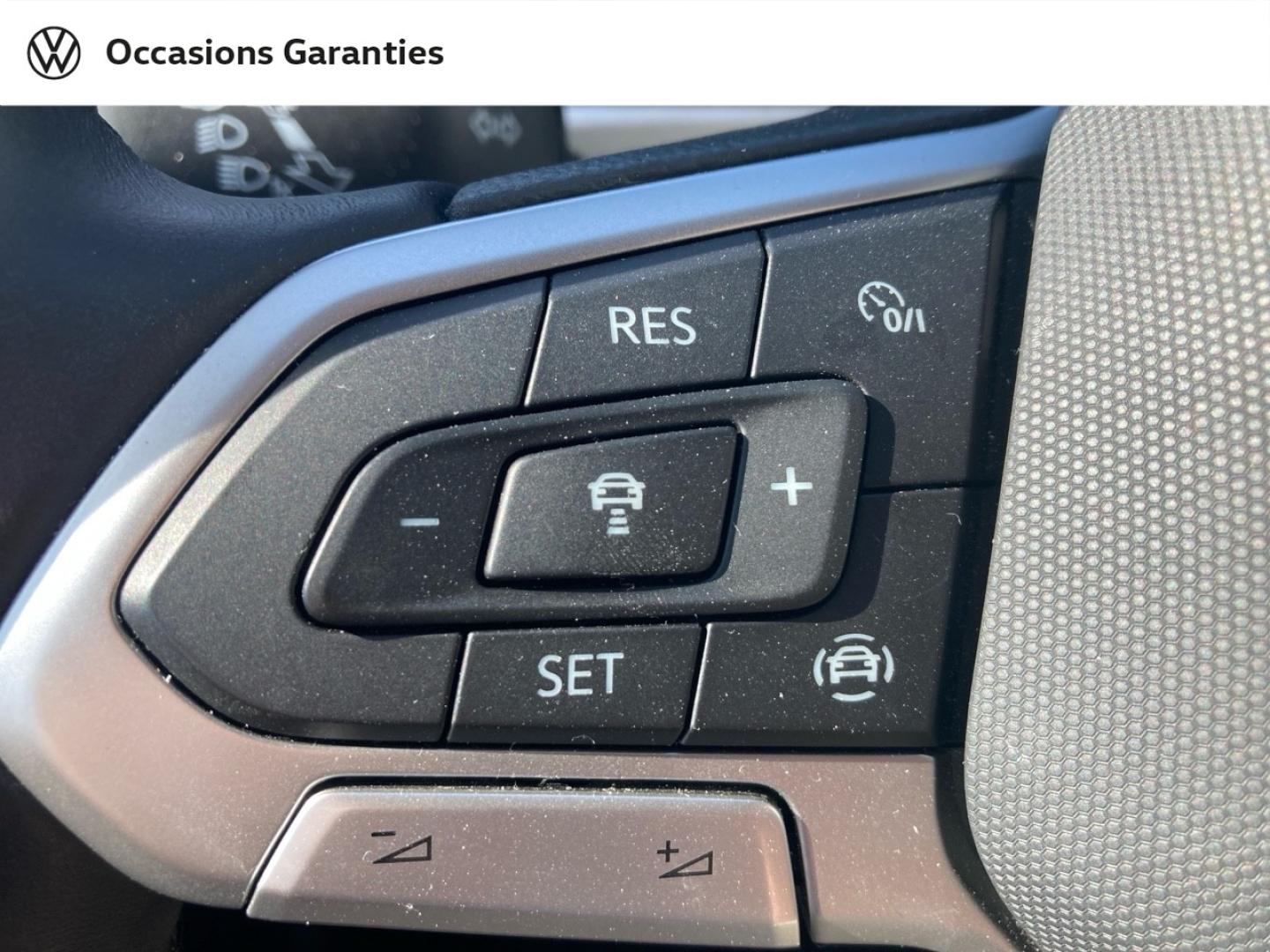 Voitures occasions VOLKSWAGEN T-ROC VW Edition Bruay-la-Buissière