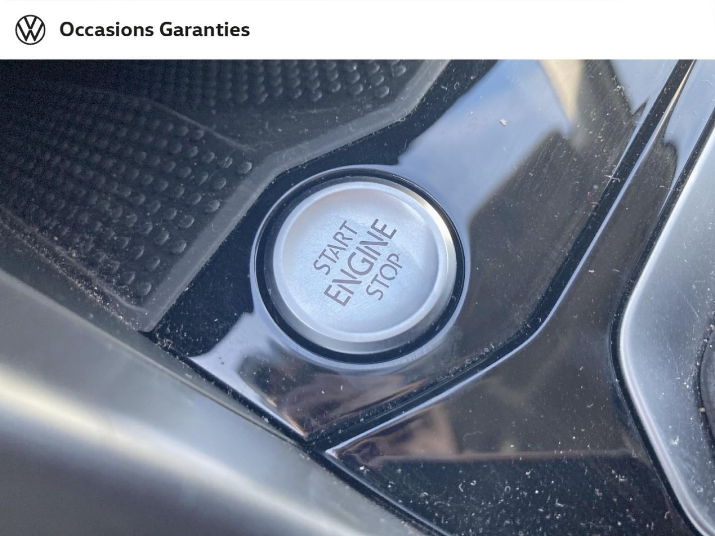 Voitures occasions VOLKSWAGEN T-ROC VW Edition Bruay-la-Buissière