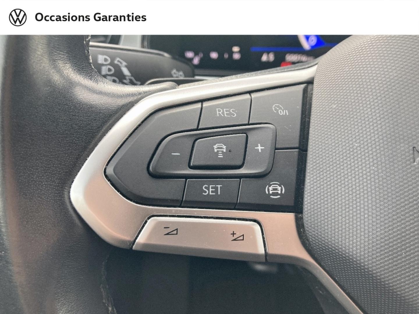 Voitures occasions VOLKSWAGEN T-ROC Life Plus Lens