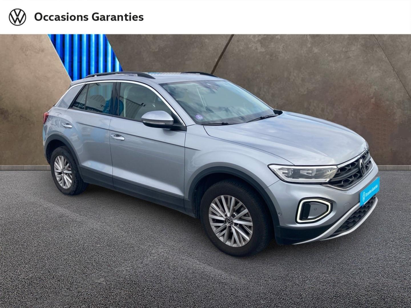 Voitures occasions VOLKSWAGEN T-ROC Life Plus Lens