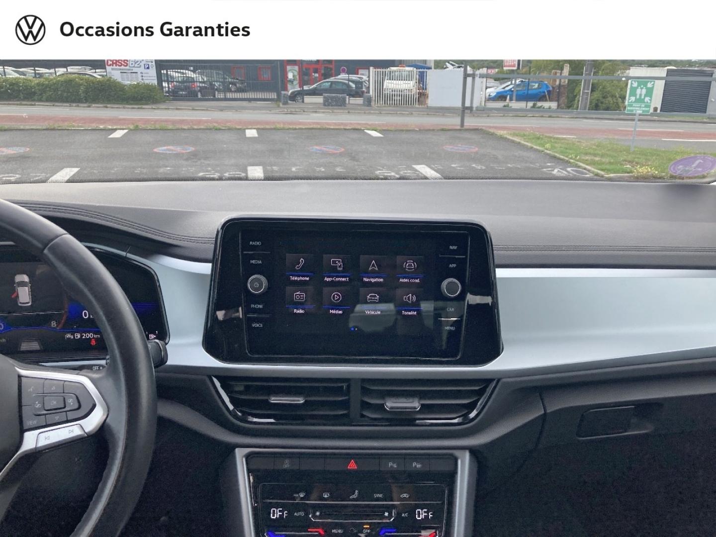 Voitures occasions VOLKSWAGEN T-ROC Life Plus Bruay-la-Buissière