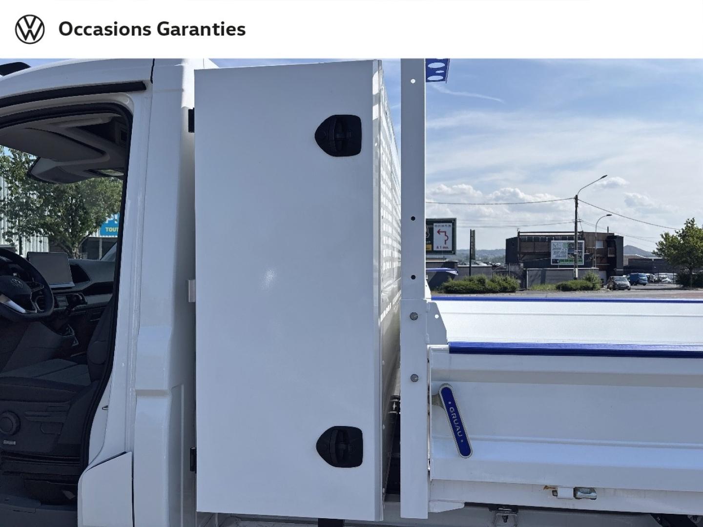 Voitures occasions VOLKSWAGEN UTILITAIRES Crafter Benne Business Bruay-la-Buissière