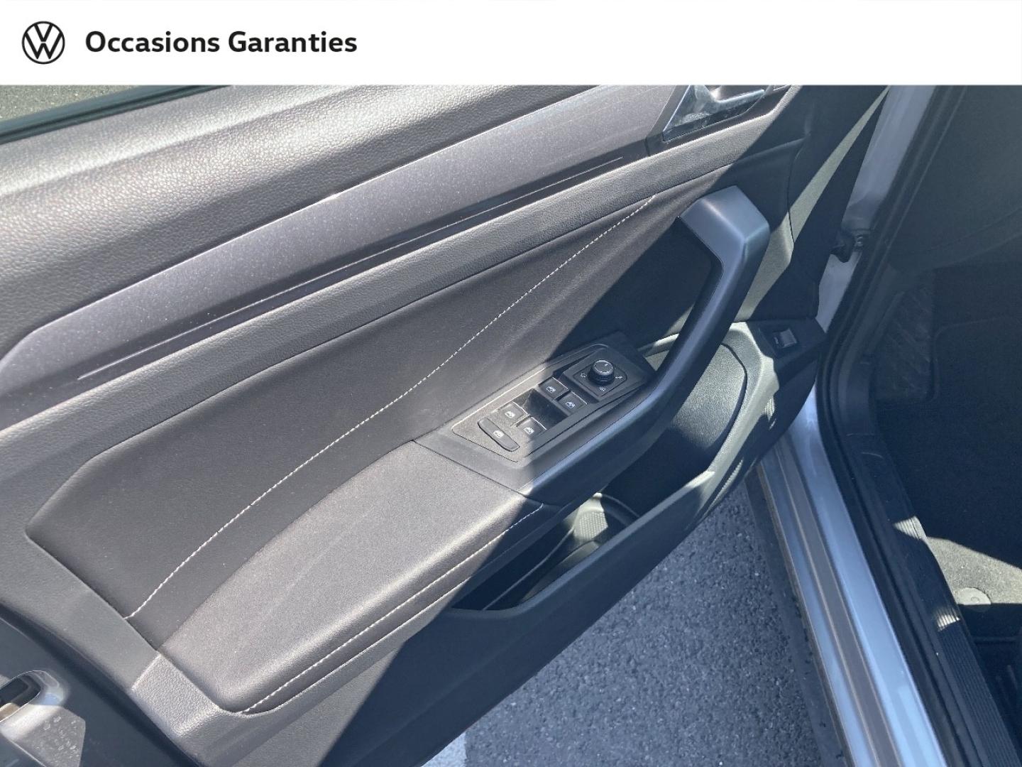 Voitures occasions VOLKSWAGEN T-ROC Style Bruay-la-Buissière