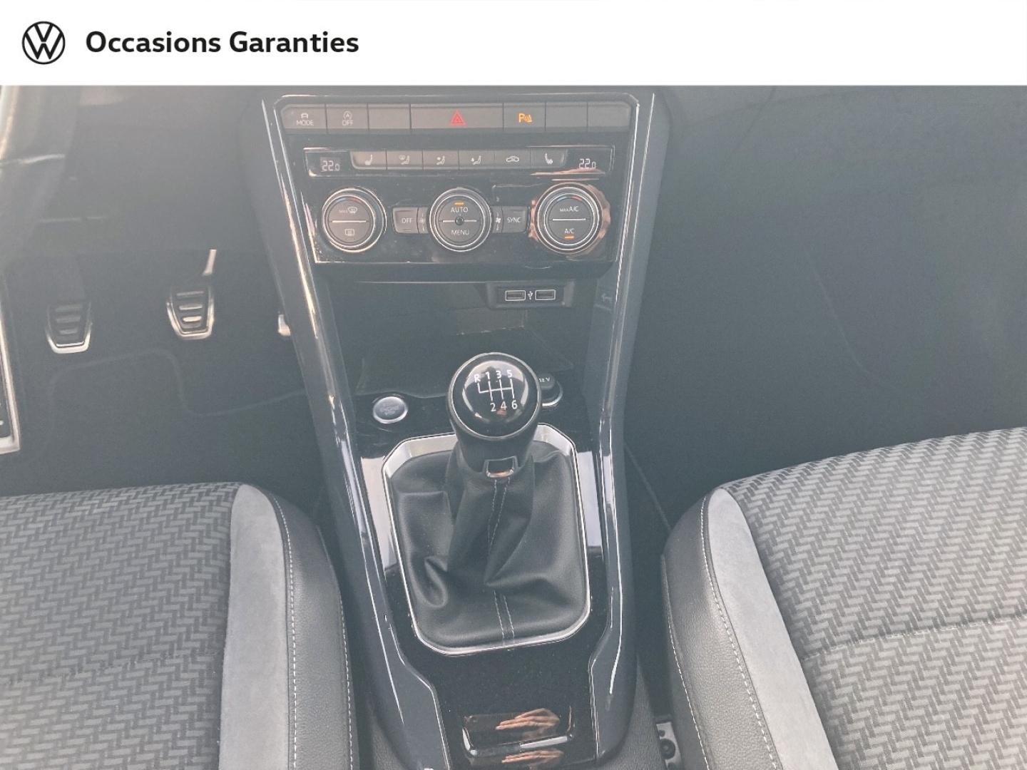 Voitures occasions VOLKSWAGEN T-ROC R-Line Lens