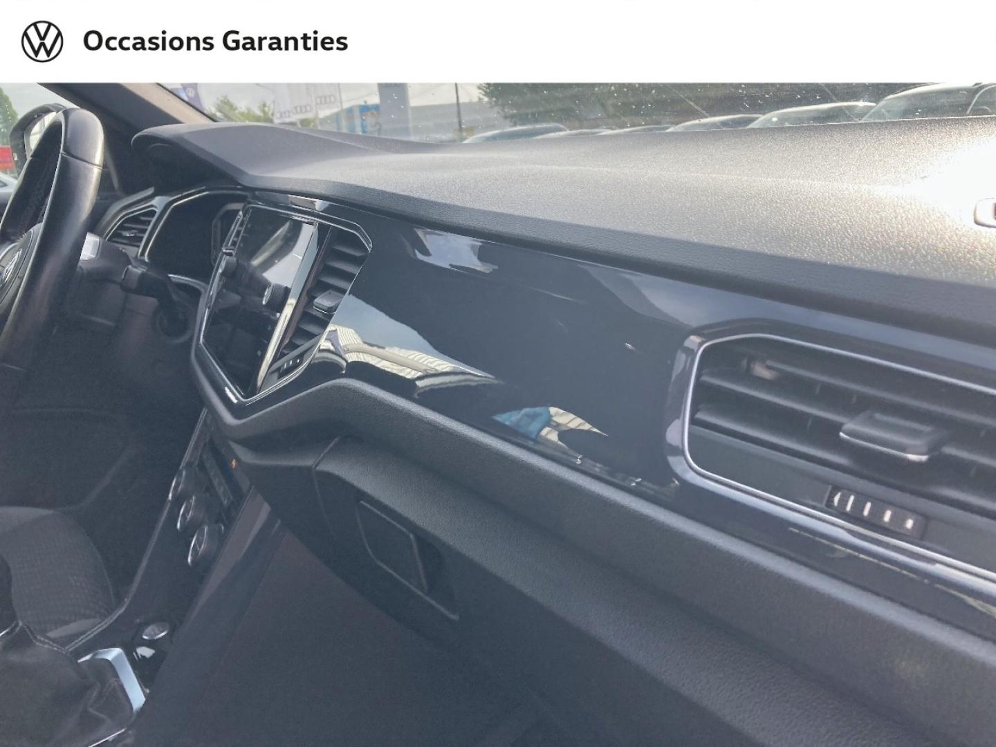 Voitures occasions VOLKSWAGEN T-ROC R-Line Lens
