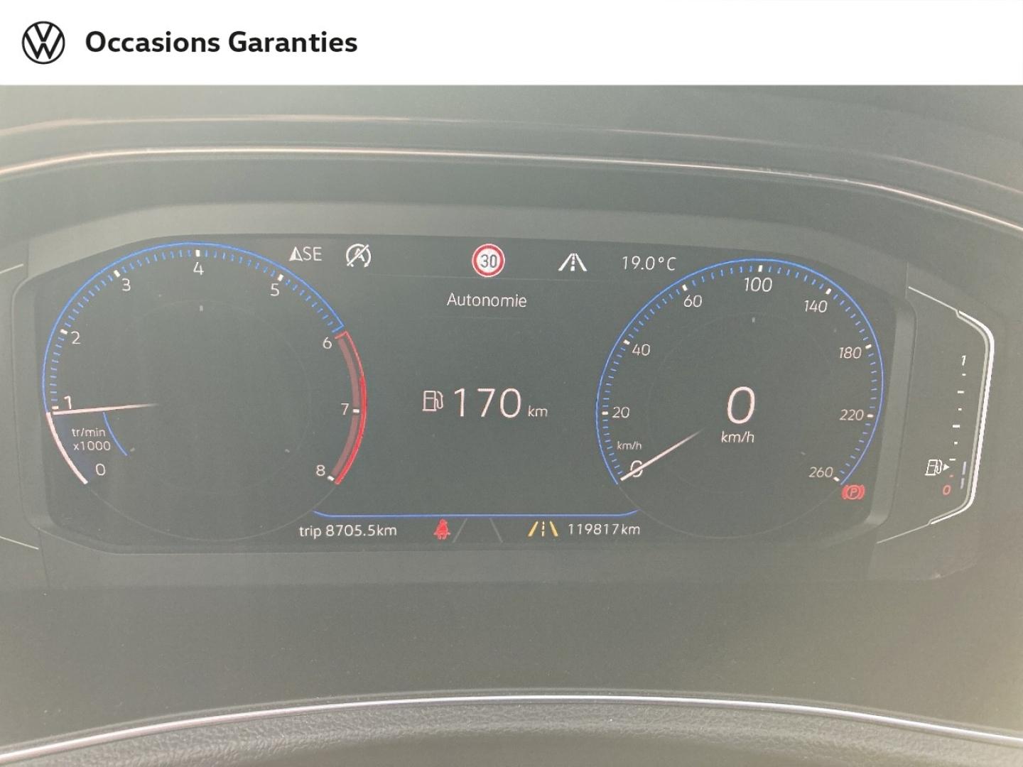 Voitures occasions VOLKSWAGEN T-ROC R-Line Lens