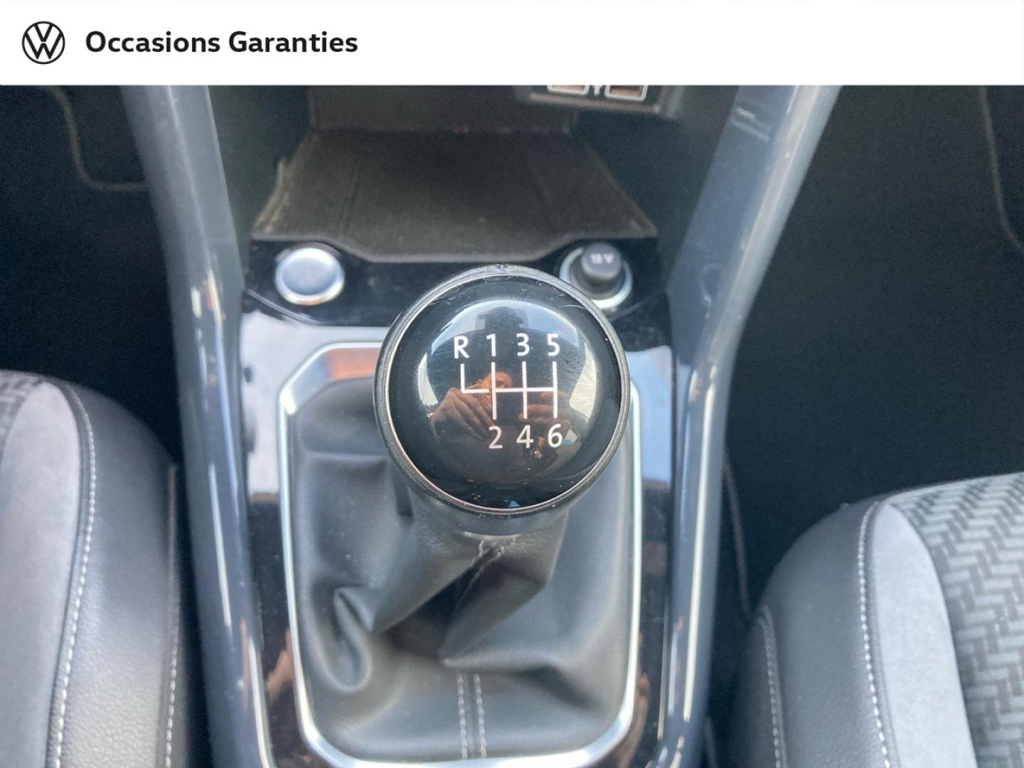 Voitures occasions VOLKSWAGEN T-ROC R-Line Lens