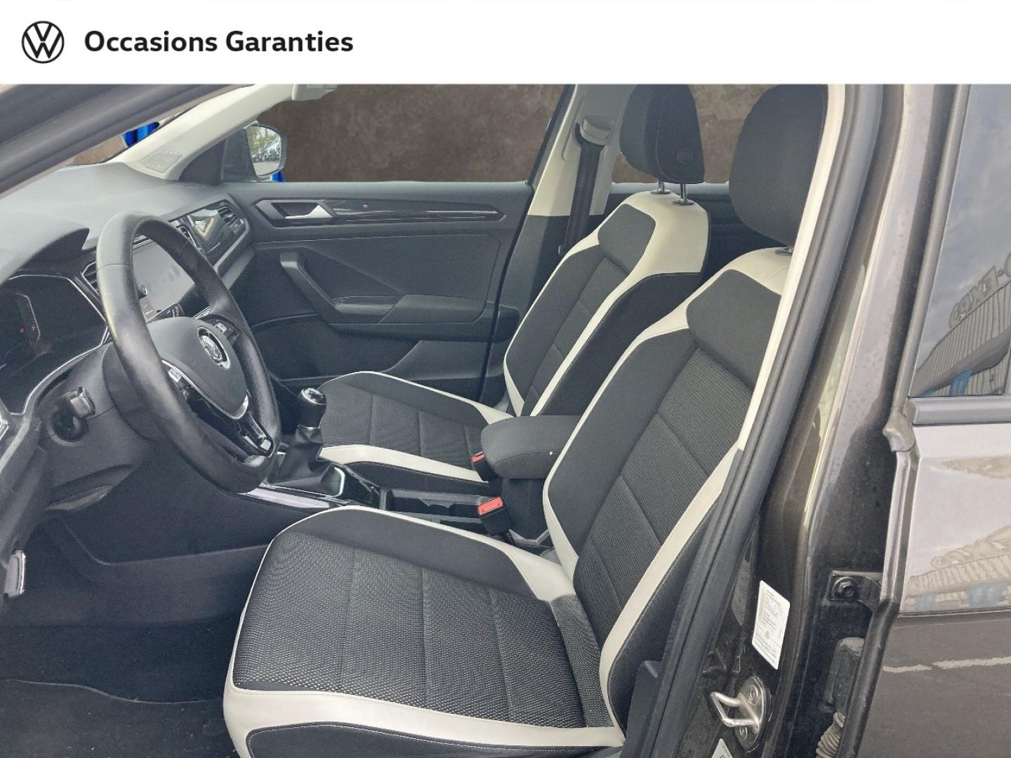 Voitures occasions VOLKSWAGEN T-ROC Carat Bruay-la-Buissière