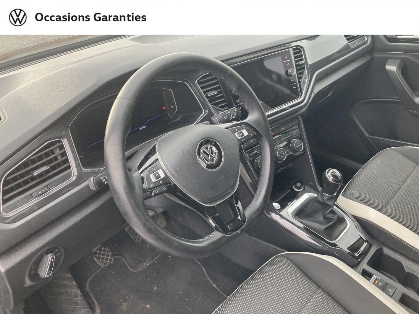 Voitures occasions VOLKSWAGEN T-ROC Carat Bruay-la-Buissière