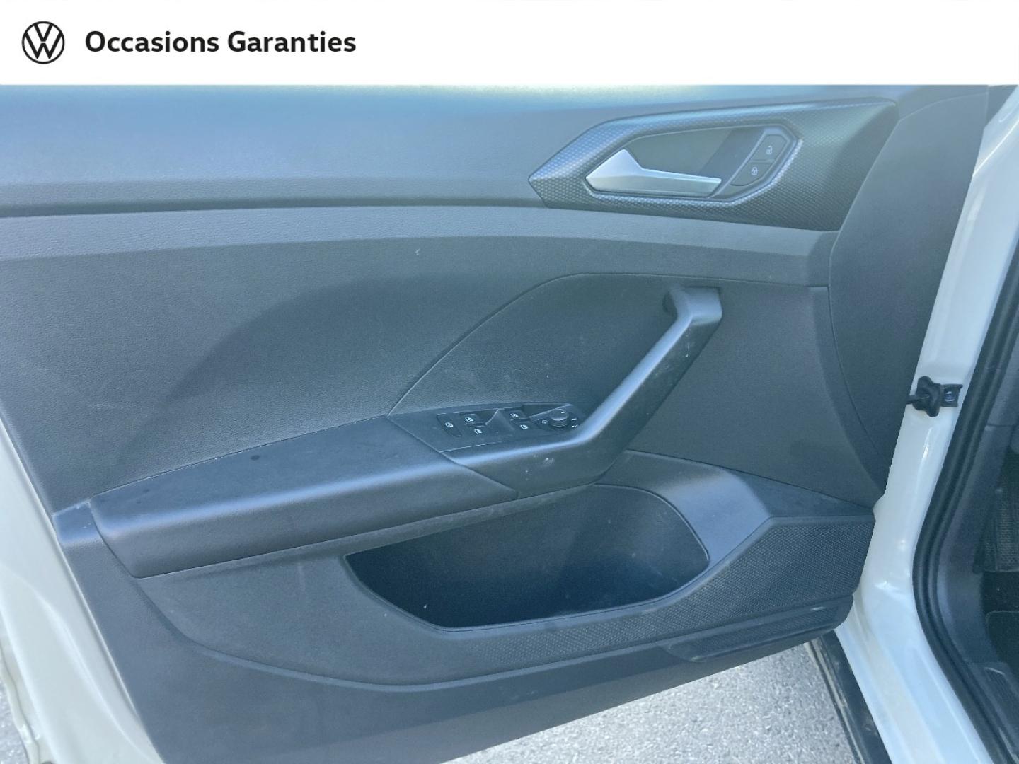 Voitures occasions VOLKSWAGEN T-CROSS Life Plus Villeneuve-d'Ascq