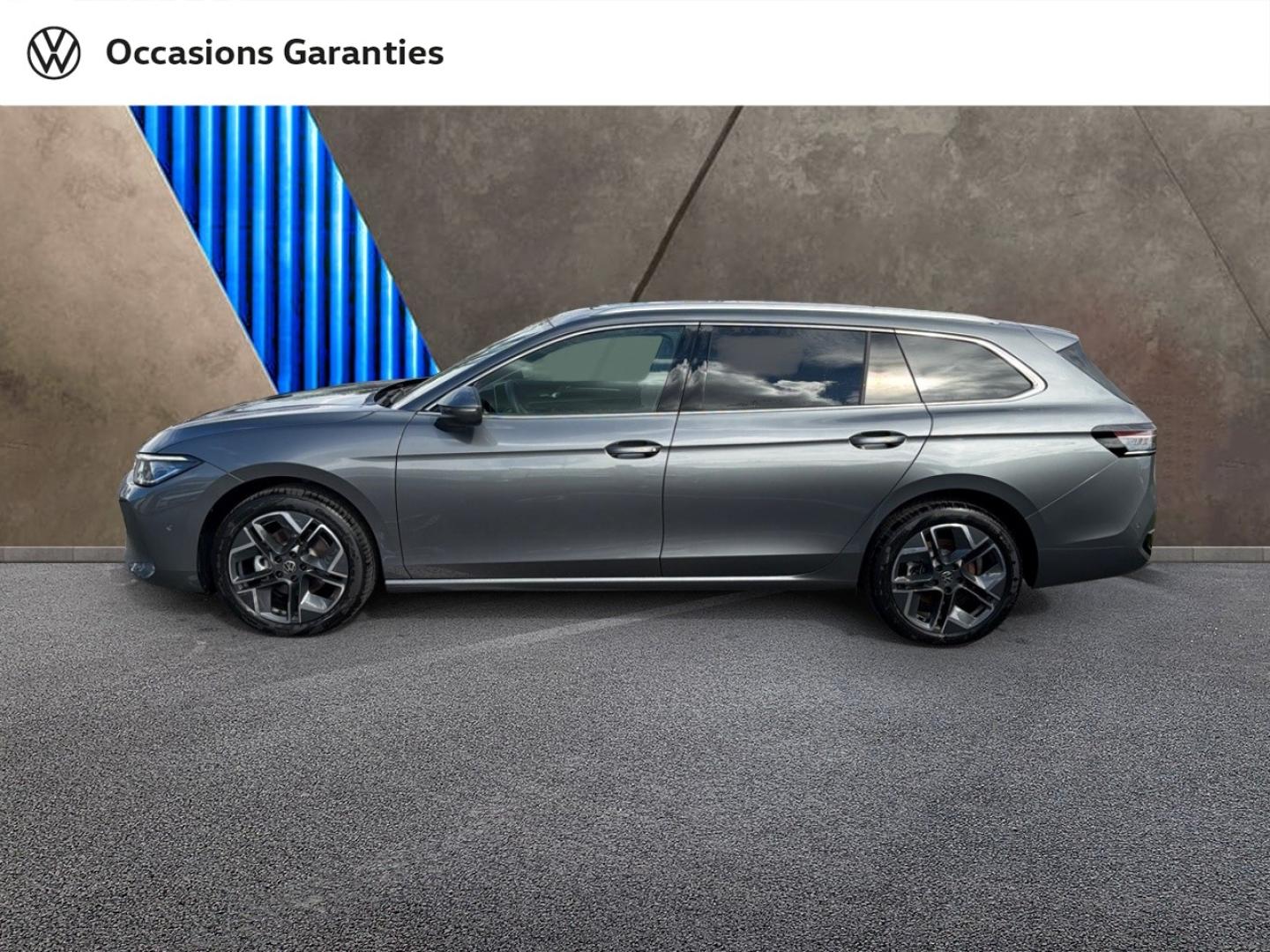 Voitures occasions VOLKSWAGEN Passat SW Elegance Bruay-la-Buissière