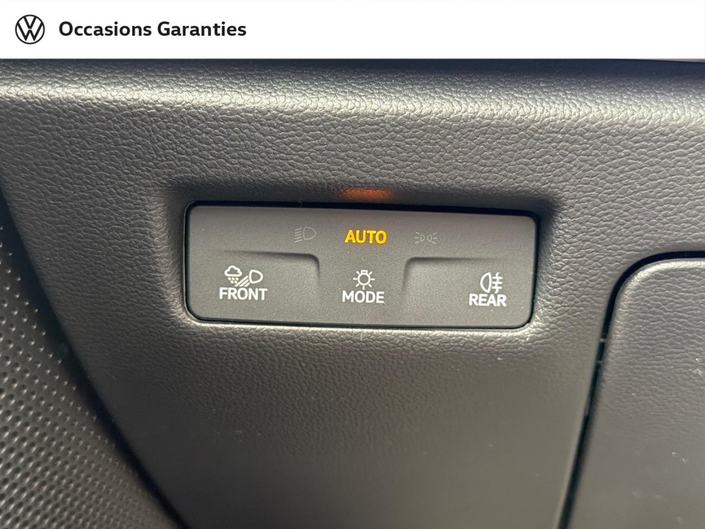 Voitures occasions VOLKSWAGEN Passat SW Elegance Bruay-la-Buissière