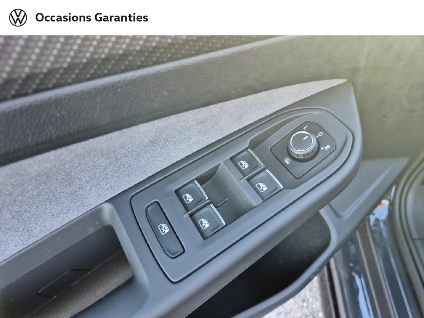 Voitures occasions VOLKSWAGEN GOLF R-Line Villeneuve-d'Ascq