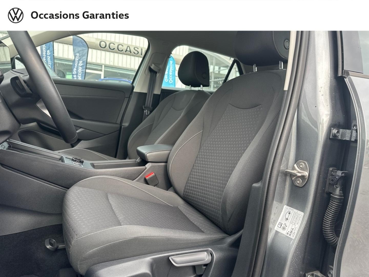 Voitures occasions VOLKSWAGEN T-ROC Life Bruay-la-Buissière