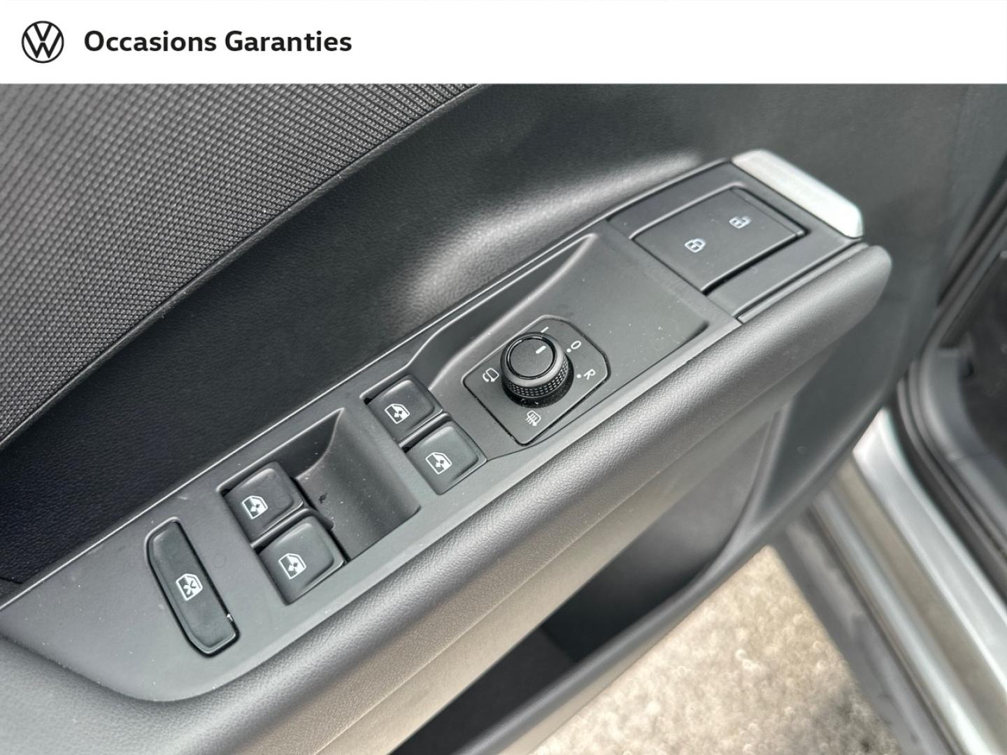 Voitures occasions VOLKSWAGEN T-ROC Life Bruay-la-Buissière